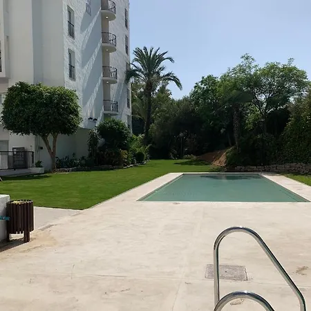 Bright & Cozy In The Center Of Puerto Banus, Pool And Terrace. Apartment