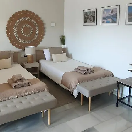 Bright & Cozy In The Center Of Puerto Banus, Pool And Terrace. Marbella